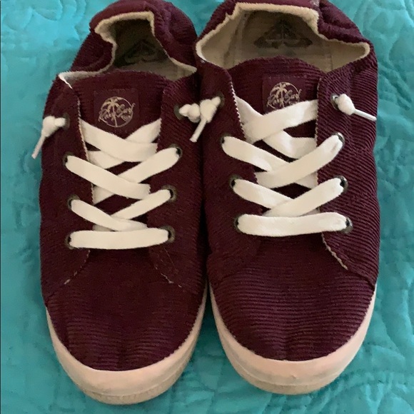 roxy bayshore burgundy